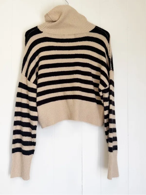 CARLY JEAN LOS ANGELES Turtleneck Sweater Black Tan Stripe Medium - Image 4