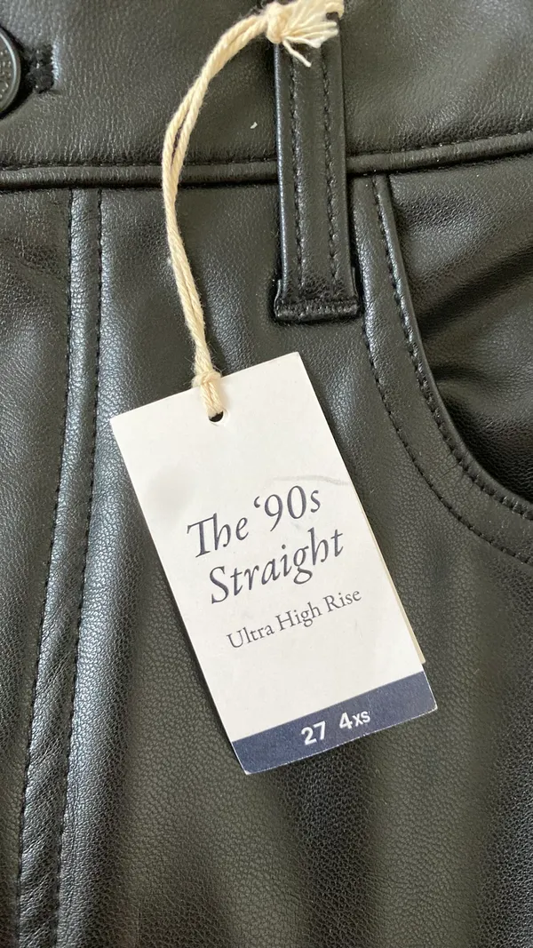 Abercrombie The 90s Straight Ultra High-Rise Vegan Leather Pants XS Length - Image 6
