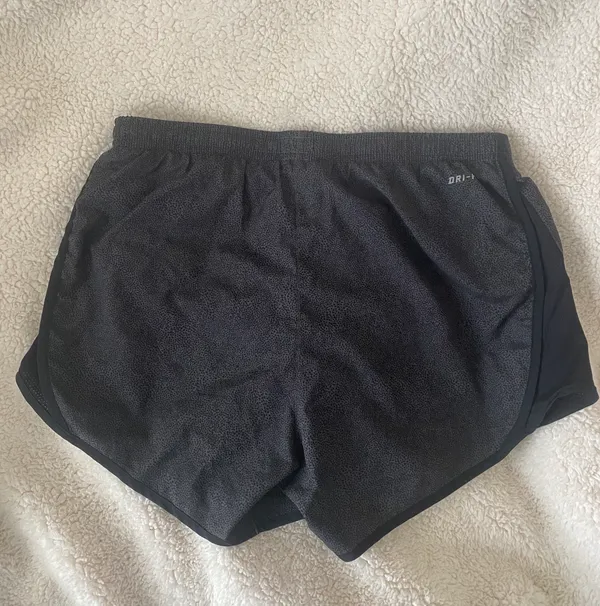 Nike black dotted patterned  shorts - Image 2