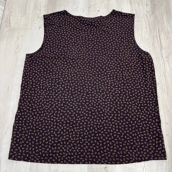 Josephine Chaus Sleeveless Pullover Flowy Dressy Corporate Work Blouse Shirt - Image 2