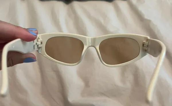 Amazon Sunglasses - Image 2