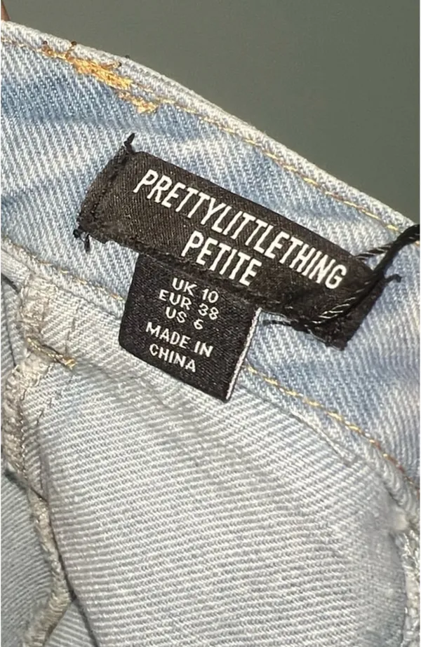 Pretty Little Thing denim dress - Image 5