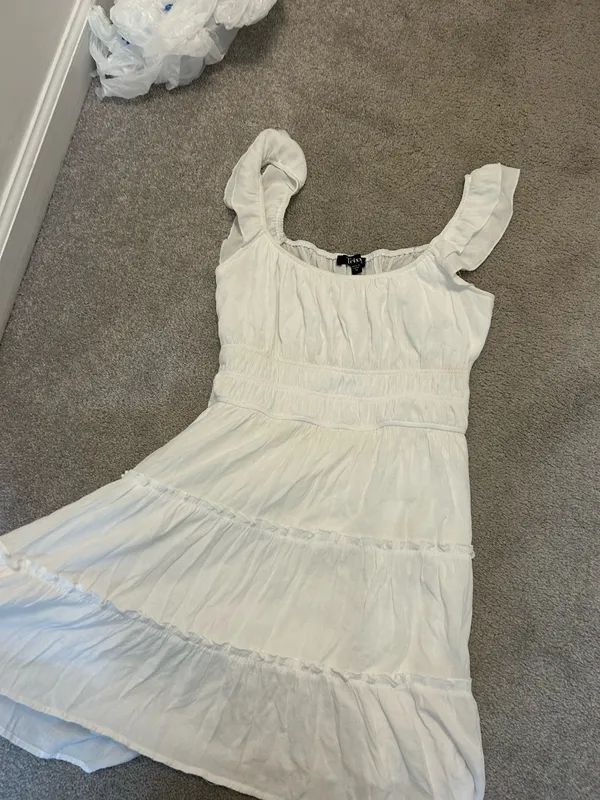 Trixxi white summer dress - Image 3