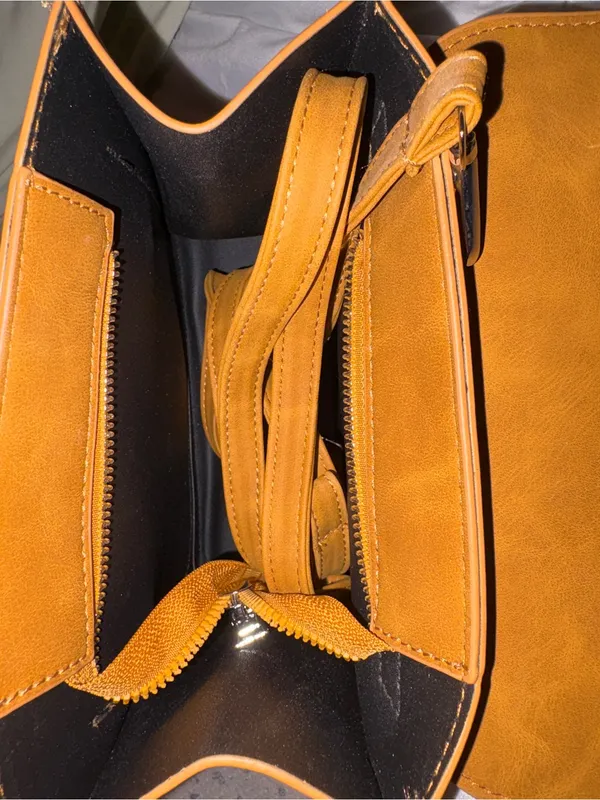 New Rilakuma suedelike crossbody - Image 9