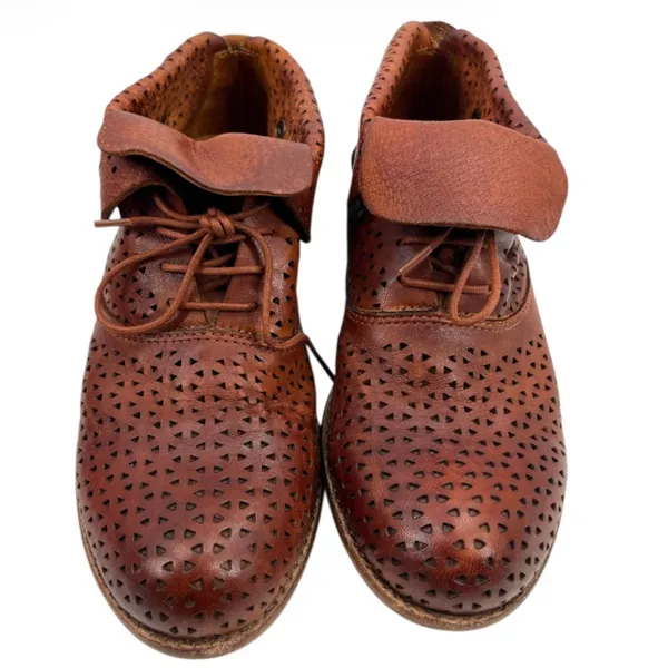 Patricia Nash Sabrina Perforated‎ Leather Ankle Bootie Sz 9 - Image 7
