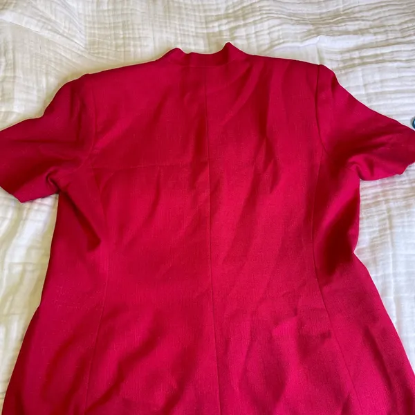 Vintage Casual Corner Fuchsia Short Sleeve Blazer Jacket Gold Buttons - Image 2