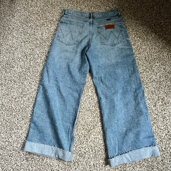 Wrangler Low-Rise Baggy Jeans - Image 3