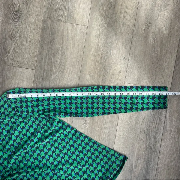 Maeve by Anthropologie Women’s Green & Navy Houndstooth Mock Neck Top Medium - Image 9