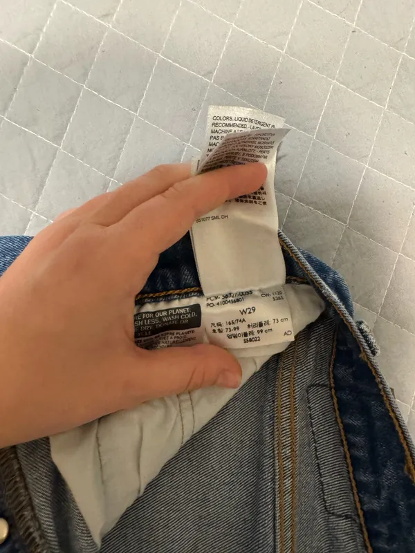 Levi’s Jean Denim Shorts 501 - Image 3