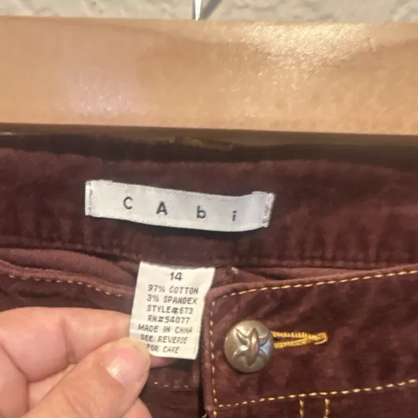 CAbi Women's Brown Stretch crushed corduroy Size 14 Regular 5-Pocket Button Zip - Image 2