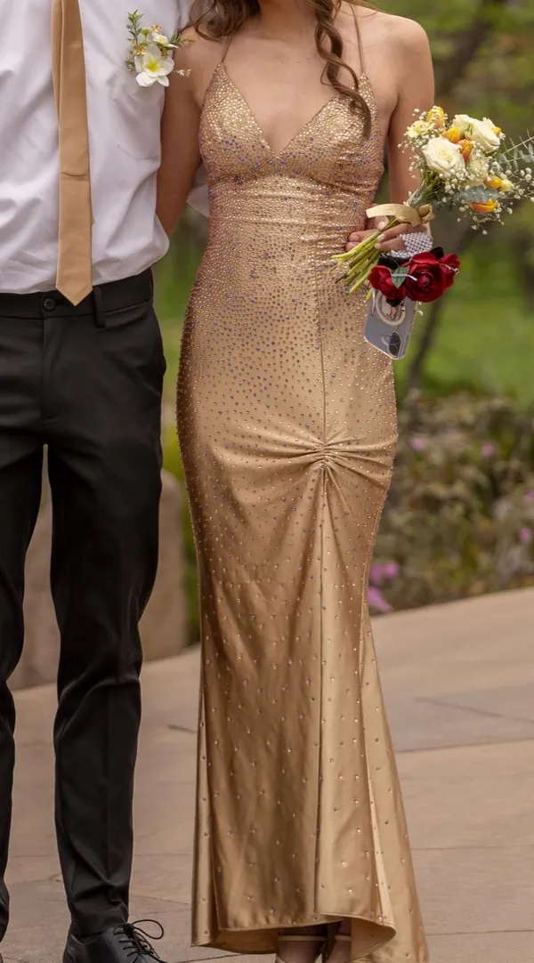 Gold Dress Faviana Prom - Image 4