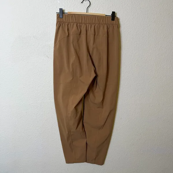 Lululemon Dynamic Days Pant‎ Saddle Brown Tan Womens Size 4 - Image 4