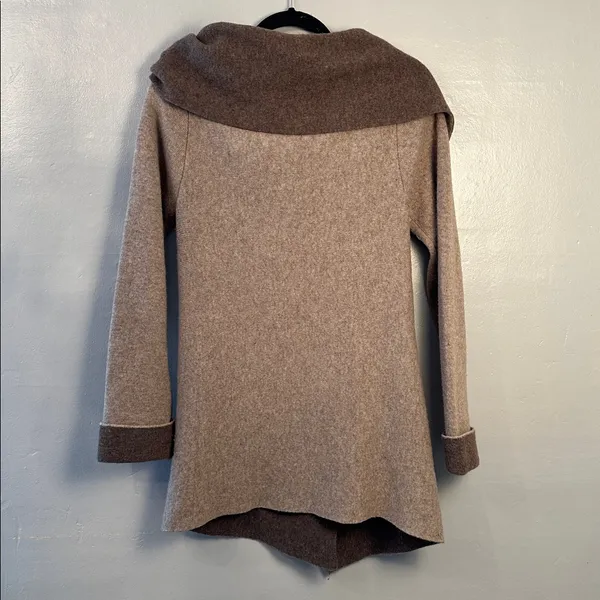 Beautiful Chiaramente Wool Blend Sweater Sz Medium Made in Italy - Image 7