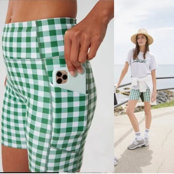Tuckernuck Trellis Gingham Biker Shorts M NWT Green White 6” High Waist Pockets - Image 2