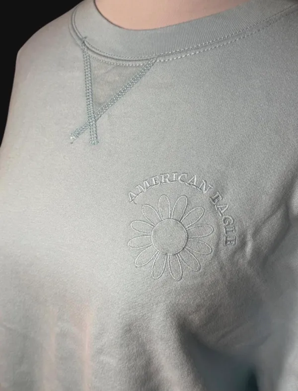 American Eagle Outfitters light blue sweatshirt with embroidered daisy design. Size - S - Image 3