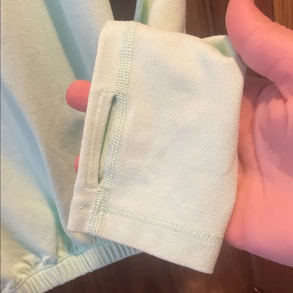 lululemon athletica Light Green Long Sleeve Top - Image 9
