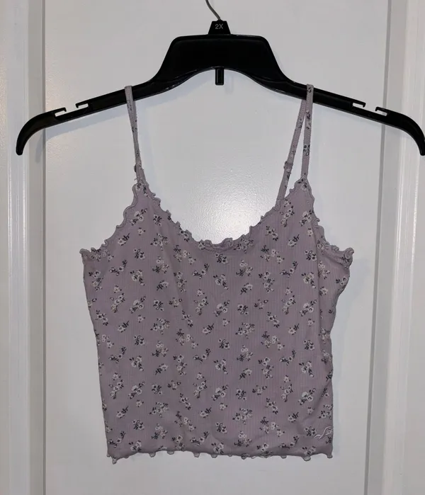 Hollister Lavender Flowered Crop Tank Top, Sz M - Image 2