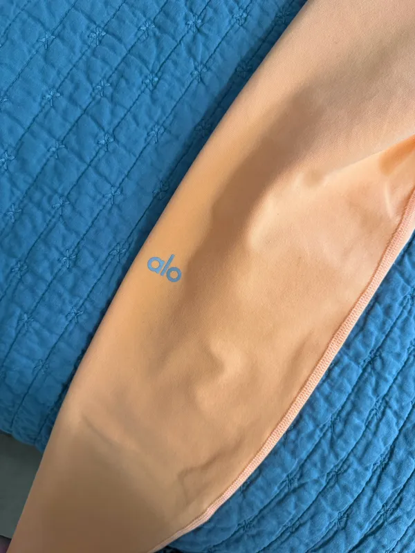 Alo Yoga Leggings - Image 4