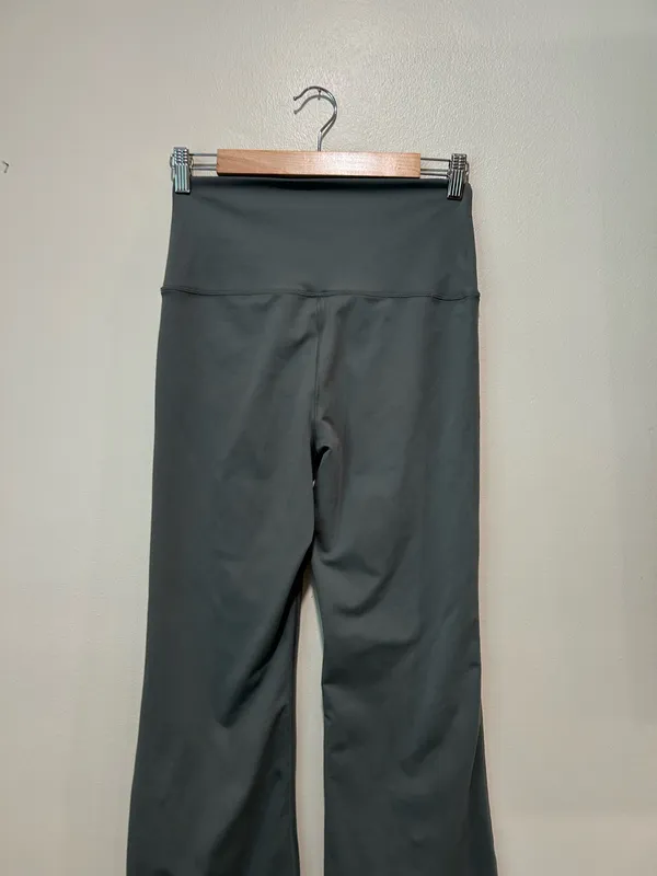 Yogalicious lux flare leggings - Image 8