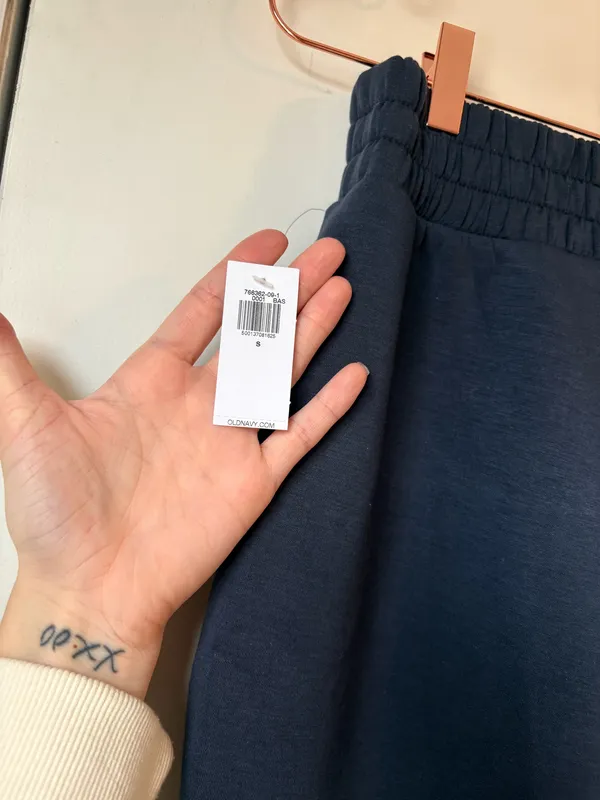 Old Navy High-Waisted Bounce Fleece Jogger Sweatpants - Image 4