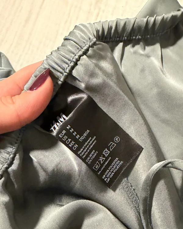 Satin H&M Pajama Set - Image 3