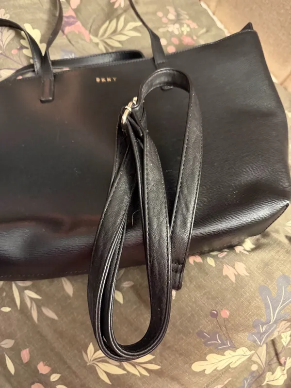 DKNY Shoulder Bag - Image 6