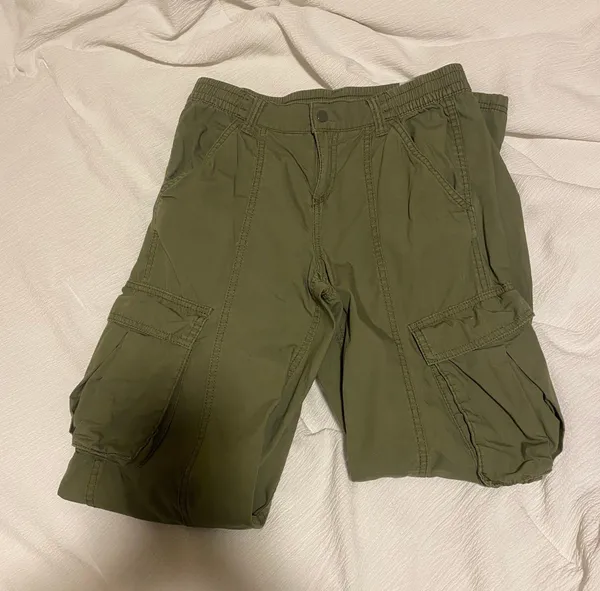 H&M Army Green Cargo Pant - Image 3