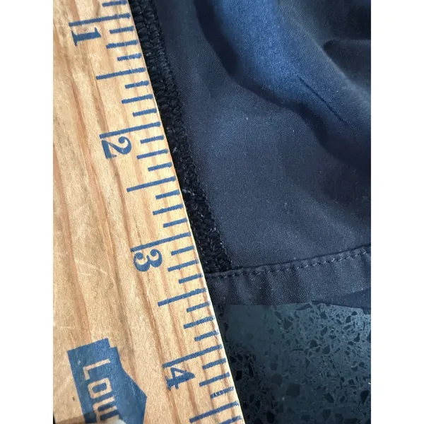 Lululemon Track That Mid-Rise Lined Short 4 Black Womens Size 4 Running Training - Image 6