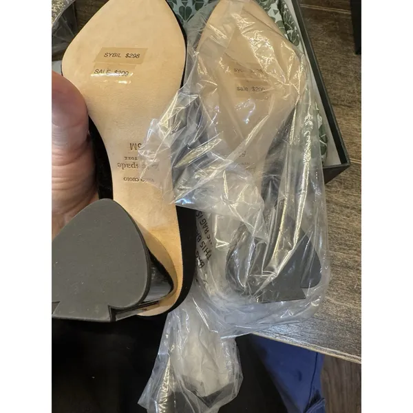 NEW Kate Spade Sybil Pumps Size 7.5 Black Velvet Heels‎ Rhinestones - Image 9