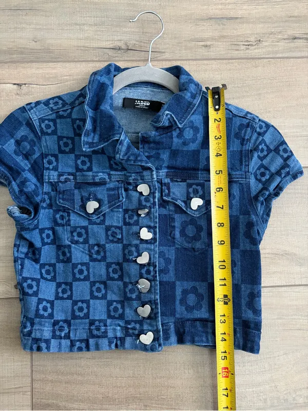 Jaded London Flower Checkered Print Short Sleeve Cropped Y2K 90s Button Down Top - Image 7