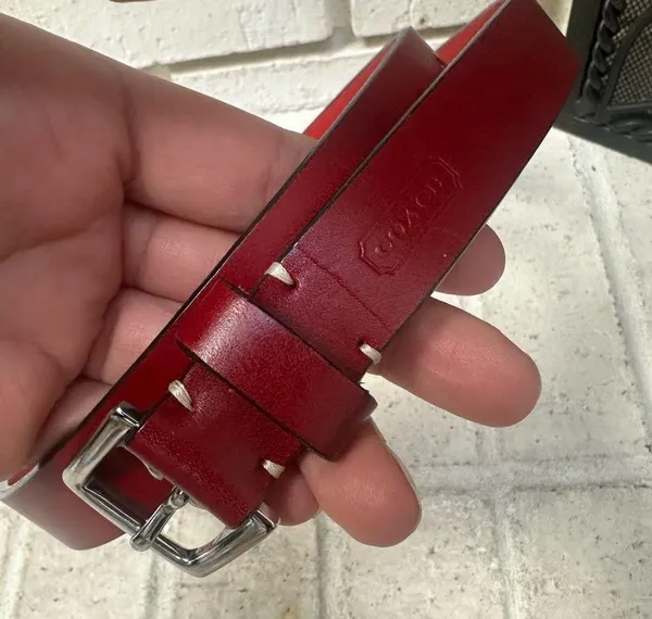 Coach Dark Red Made in Italy Belt Brass Buckle Silver hardware Medium - Image 5