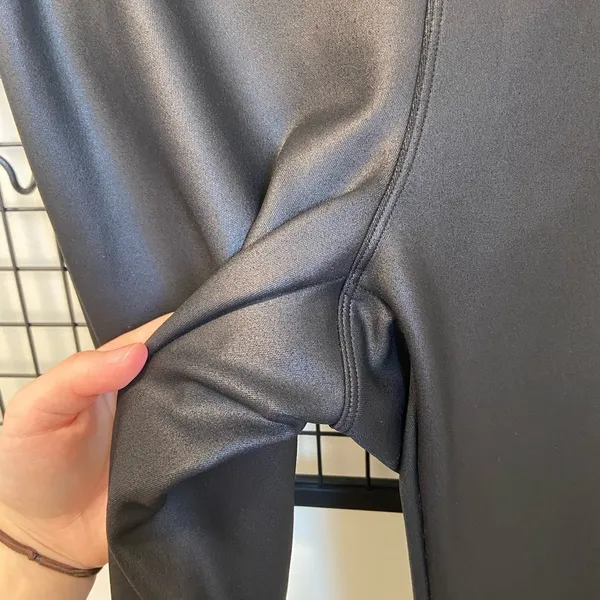 NWOT | Express women’s‎ faux leather leggings — medium - Image 3