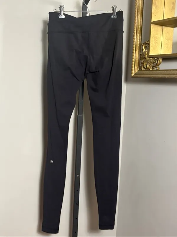Lululemon Size 4 Black High Waist Leggings - Image 2