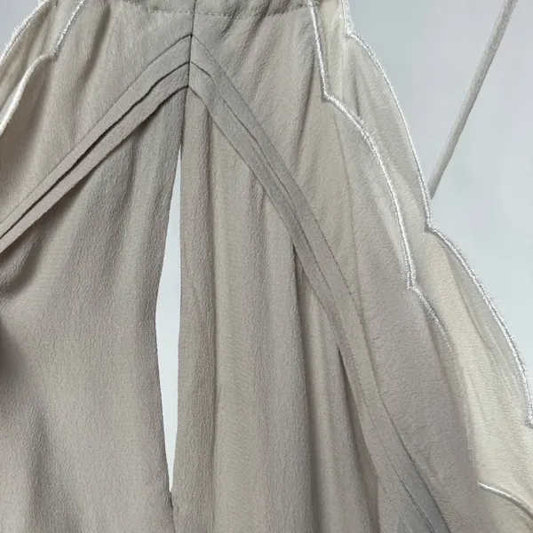 NWT Elliatt Elation Ruffle Dress in‎ Taupe Size Small - Image 7