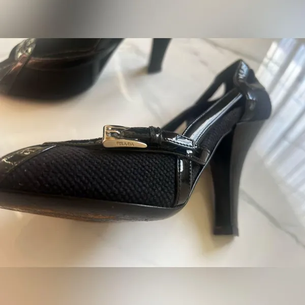 PRADA vero cuoio Sandals Heels sz 36 (6) - Image 4