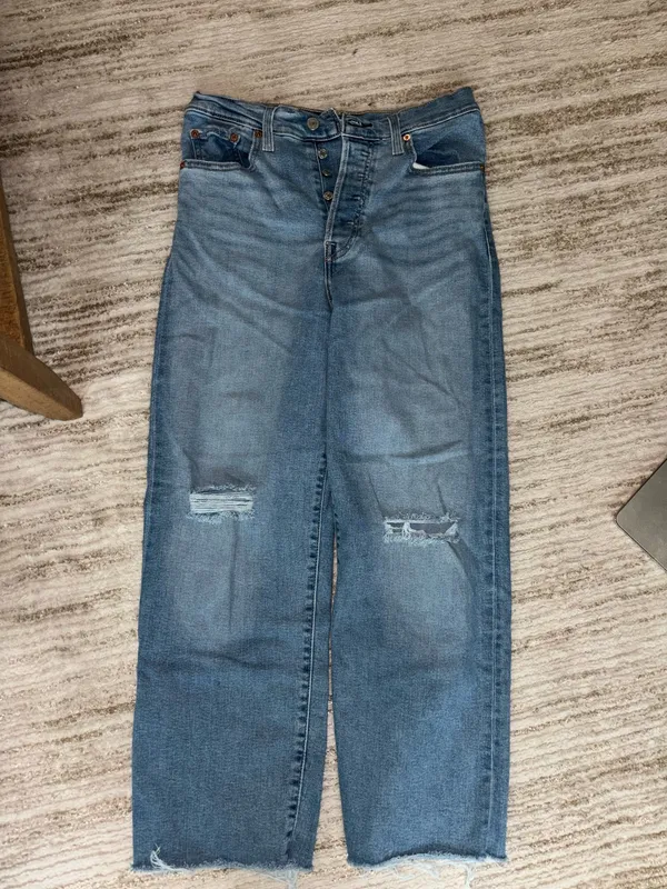 Levi’s Ribcage Straight Jeans - Image 2