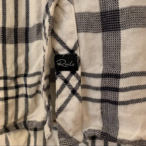 Rails White and Black Plaid Soft Flannel Shirt - Image 3