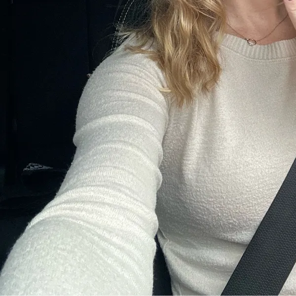 Abercrombie & Fitch Soft A&F Cozy Cream Long Sleeve Bodysuit - Image 9