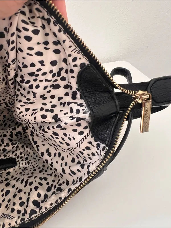 Mali + Lili Black Half Moon Sling Bag - Image 8