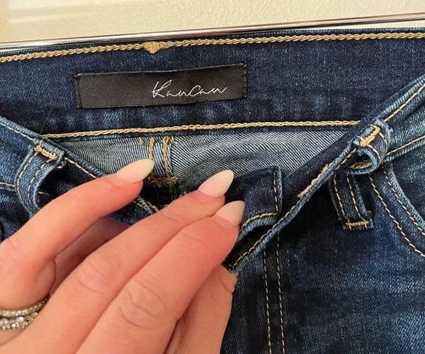 Kancan Dark Wash Skinny Jeans size 25 - Image 3