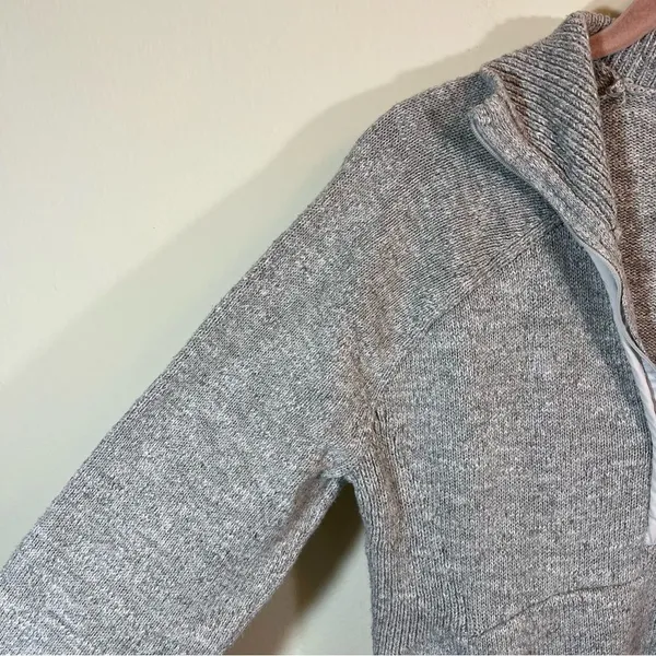 Lululemon Summit Stride Sweater Heathered Core Ultra‎ Light Grey Women’s Medium - Image 8