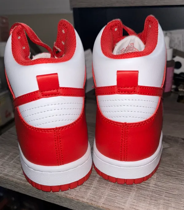 Nike Dunk Hightop - Image 4