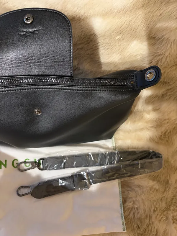 LE PLIAGE XTRA M HOBO BAG Black - Leather - Image 5