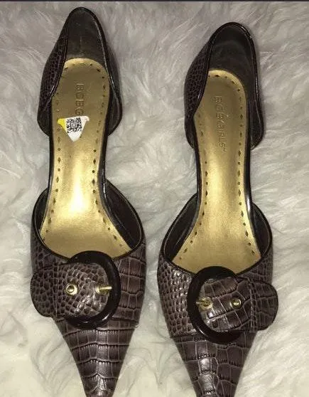 BCBGMAXAZRIA BCBG Girls Kitten Heels Size 7.5 Faux Alligator And Brown - Image 3