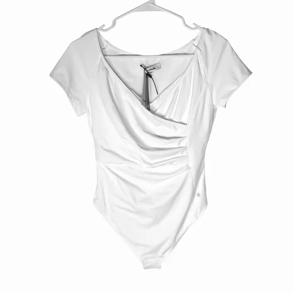 NWT‎ Popilush Shapewear Bodysuit White V Neck Tummy Control - Small - Image 4