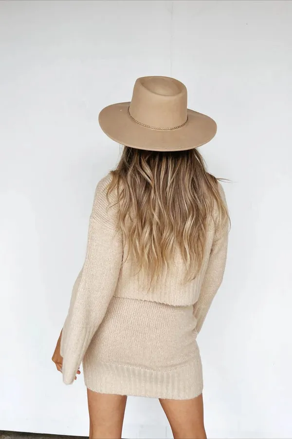 Vestique Cream Tan Sweater Skirt - Image 5
