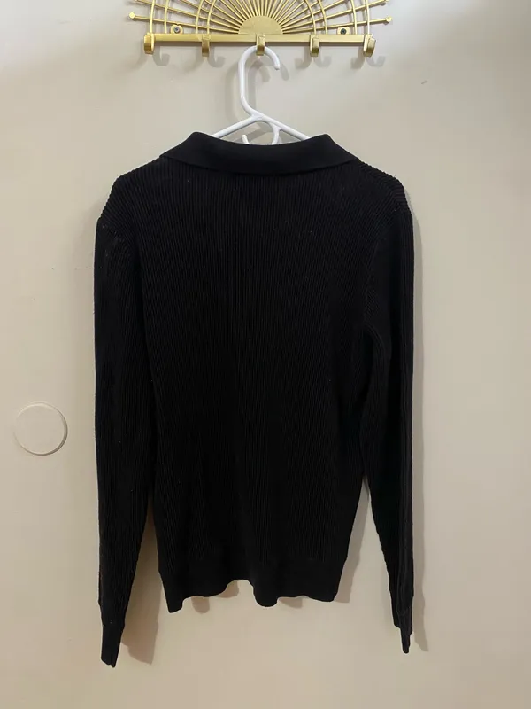 Old Navy Men’s Black Collar Sweater - Image 2