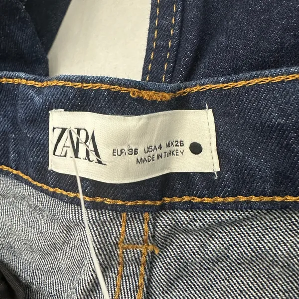 Zara Womens High Rise Wide Leg Dark Wash Denim Jeans Raw Hem Indigo Size 4 - Image 3