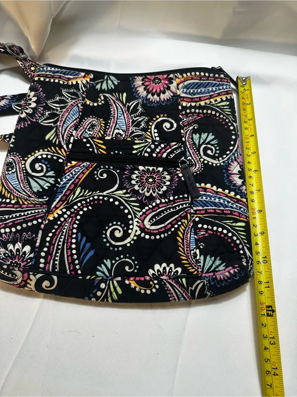D5. Vera Bradley Black Multicolor Paisley Print Crossbody Bag,adjustable strap - Image 4