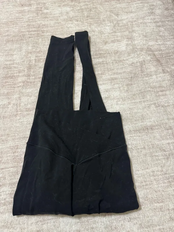 OFFLINE By Aerie Real Me High Waisted Crossover Legging size medium - Image 2